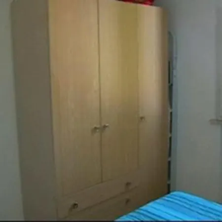 Apartment In 21303